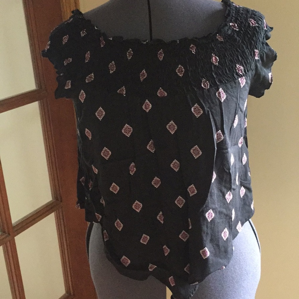 Express off the shoulder/cap sleeve top